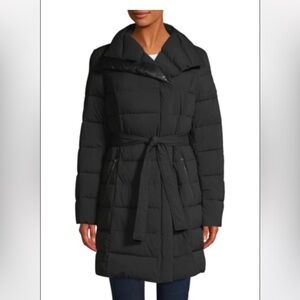 Women’s Black Tahari Belted Puffer Coat size S